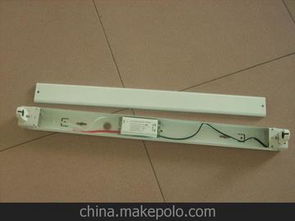 照明燈支架供應商、價格與批發市場指南 聚焦日光燈支架